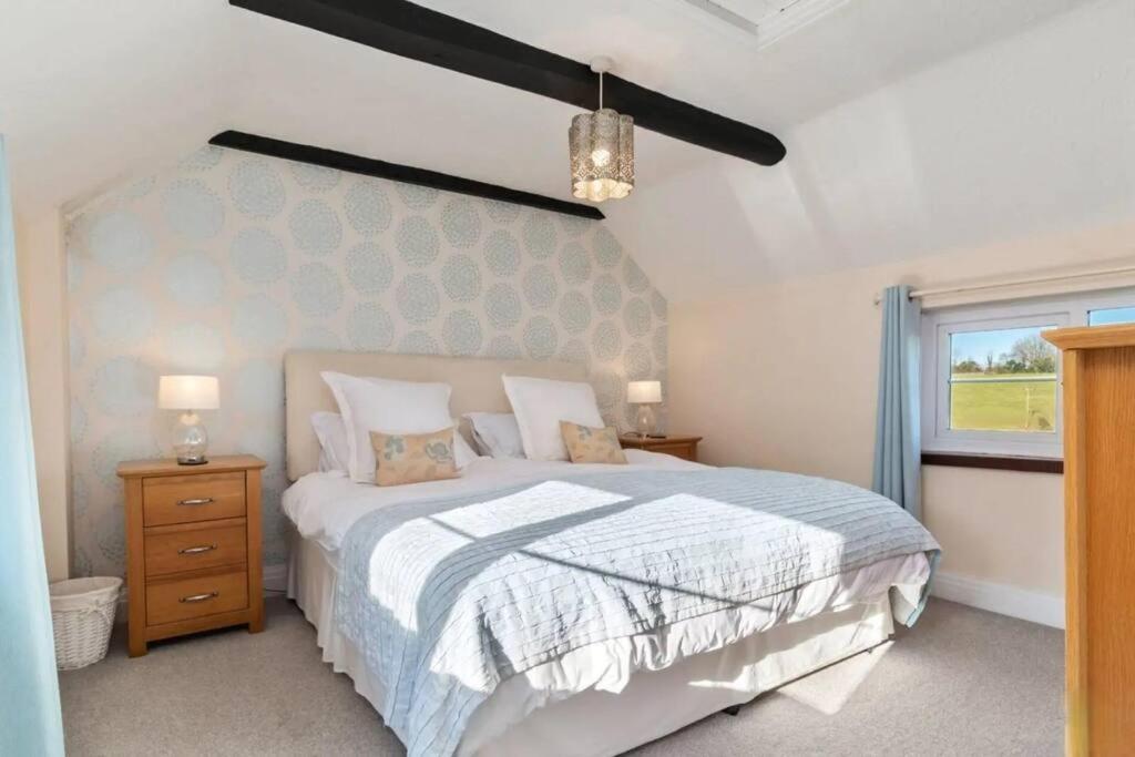 Meadowsweet Cottage Jacuzzi Edition 桑德斯富特 外观 照片